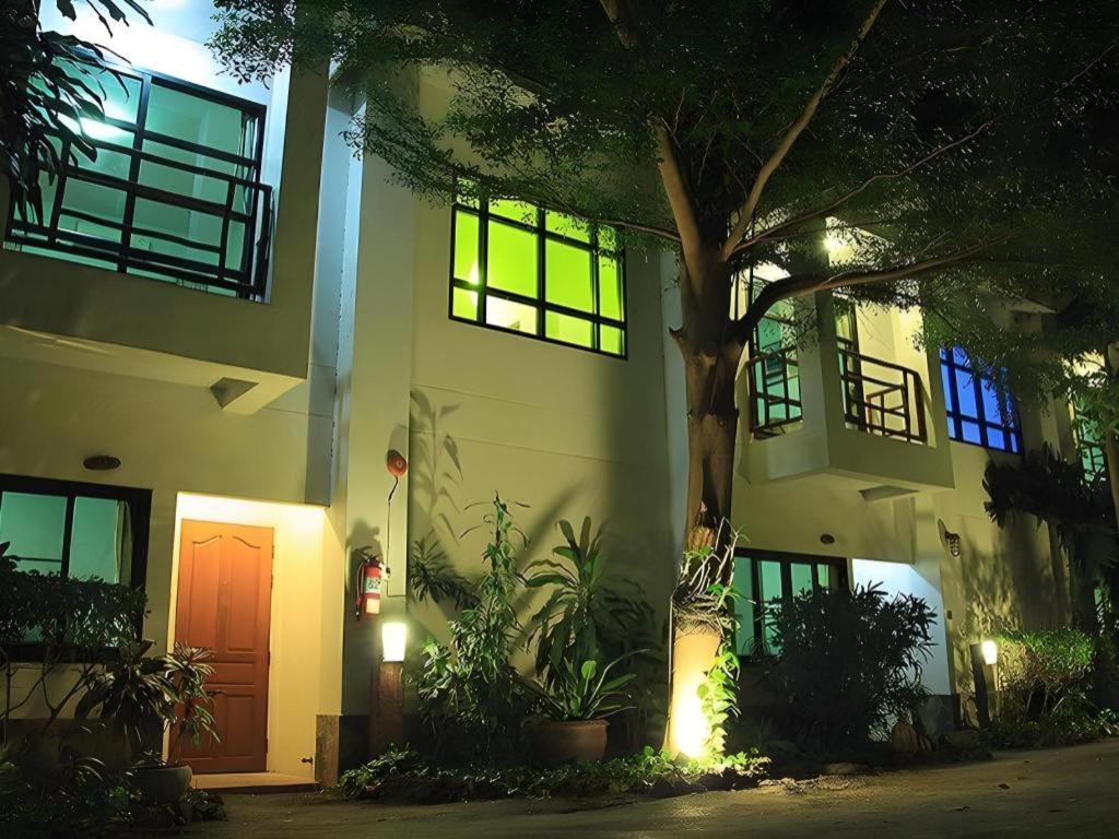 Chayada Garden House And Resort Hotel Nakhonratchasima Eksteriør bilde