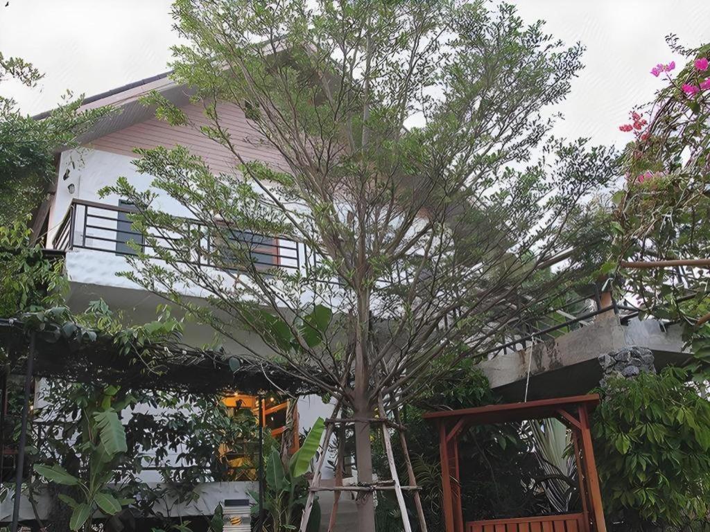 Chayada Garden House And Resort Hotel Nakhonratchasima Eksteriør bilde