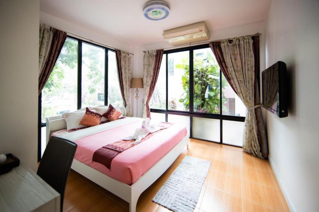 Chayada Garden House And Resort Hotel Nakhonratchasima Eksteriør bilde